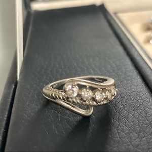 5 Stones Diamond Ring 925 Thai Silver